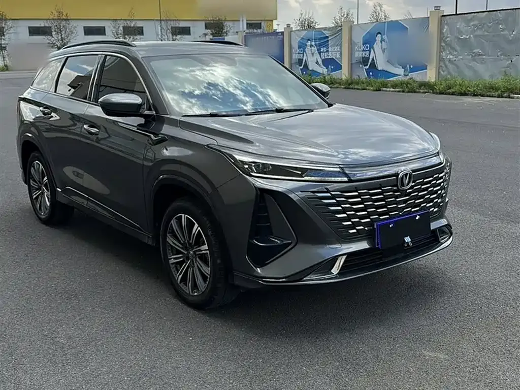 Changan CS75PLUS — фото 10
