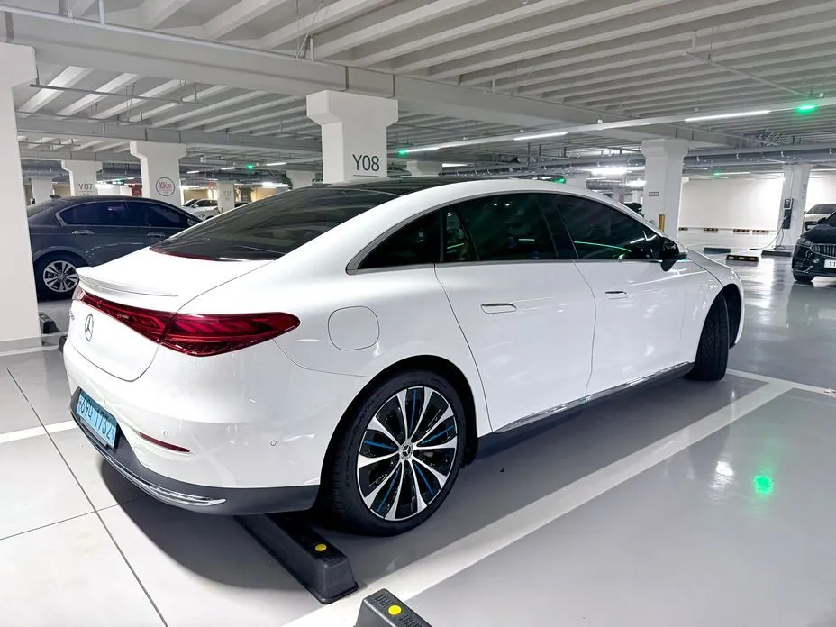 Mercedes-Benz EQE 2023 из KR, фото 5