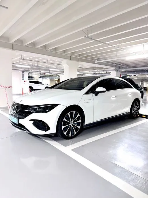 Mercedes-Benz EQE 2023 из KR, фото 3