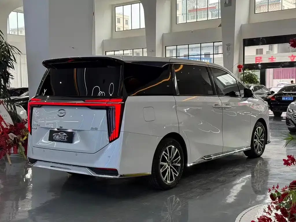 GAC Motor Trumpchi M8 — фото 7