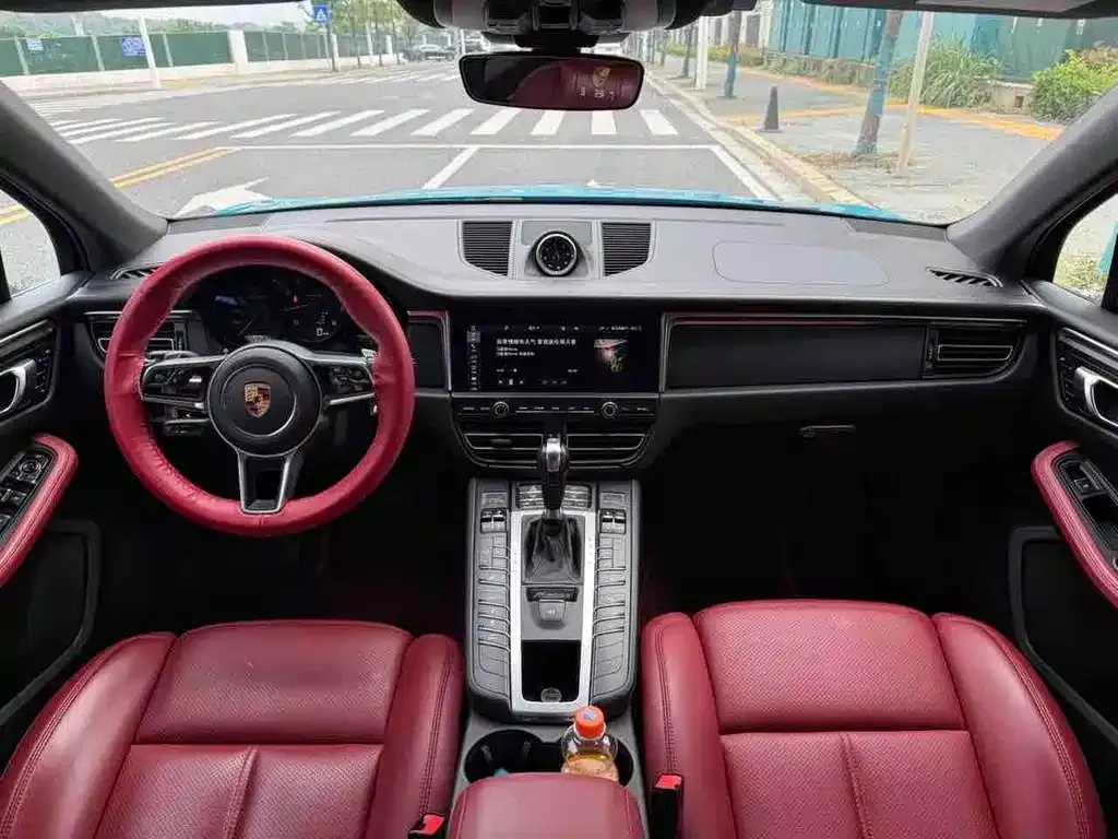 Porsche Macan 2021 из CN, фото 2