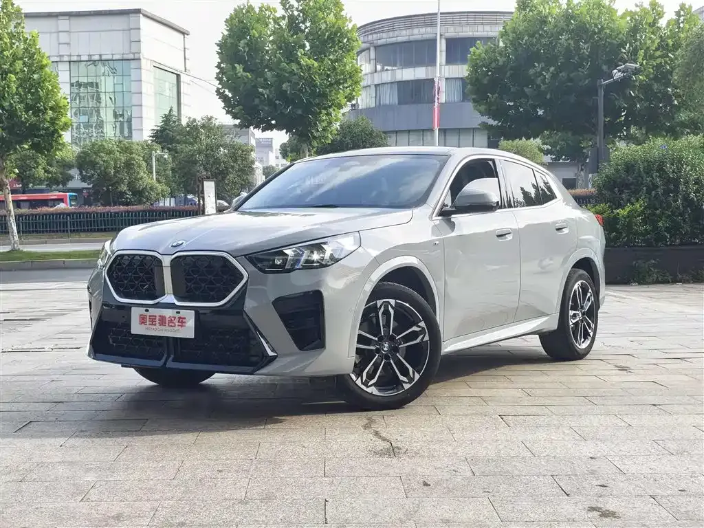 BMW X2 (Import)