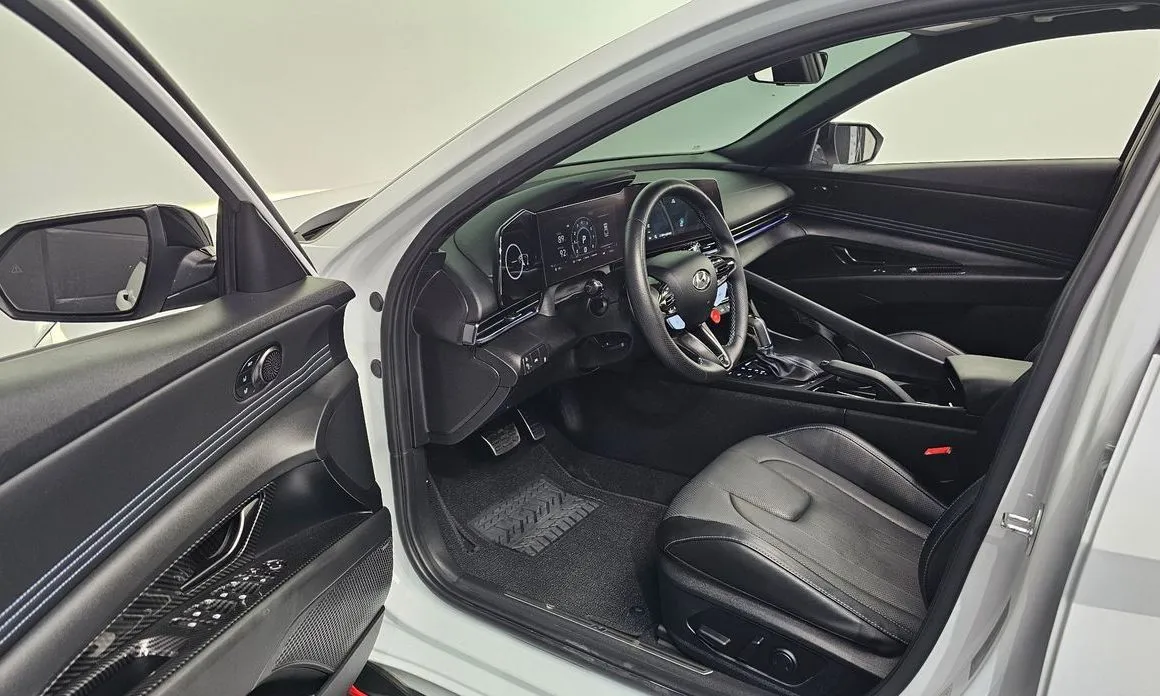 Hyundai AVANTE 2023 из KR, фото 7