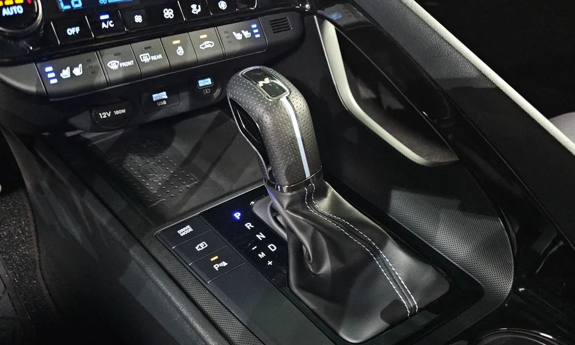 Hyundai AVANTE 2023 из KR, фото 10