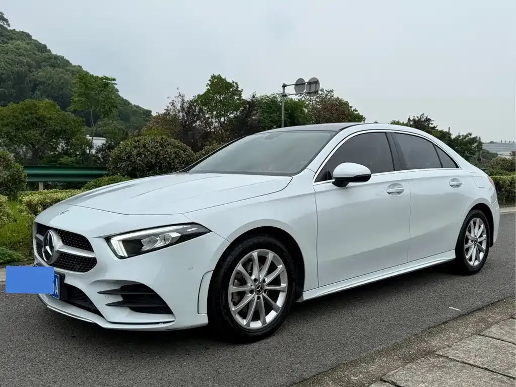 Mercedes-Benz A-Class — фото 1