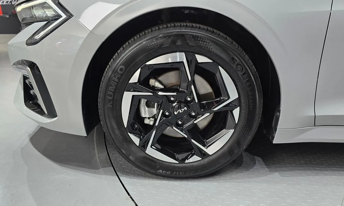 Kia K5 2024 из KR, фото 10