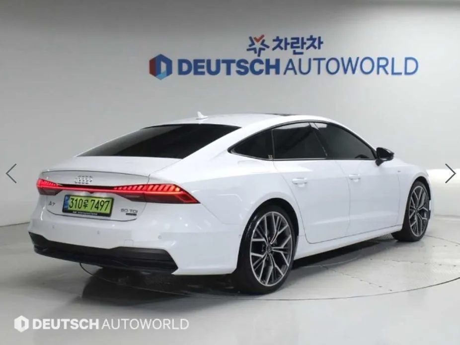 Audi A7 — фото 2