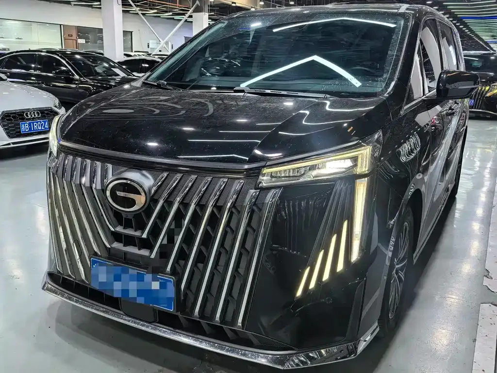 GAC Motor Trumpchi M8 — фото 1