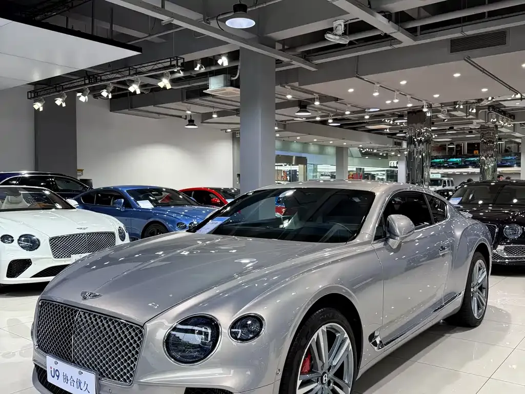 Bentley Continental — фото 1