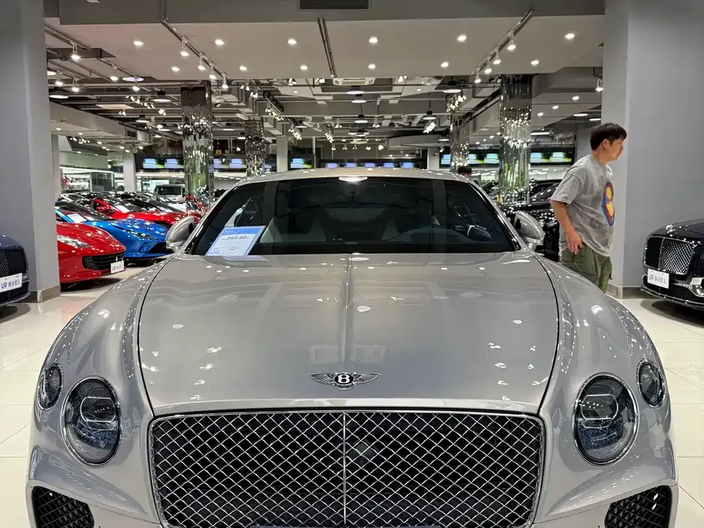 Bentley Continental — фото 10