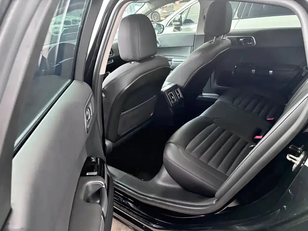 Citroen C6 2021 из CN, фото 8