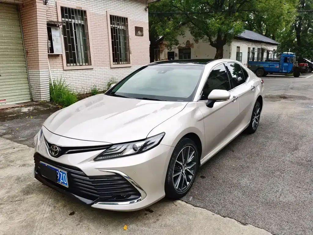 Toyota Camry 2023 из CN, фото 7
