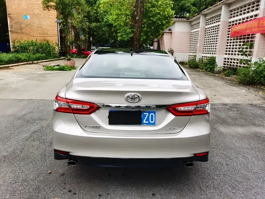 Toyota Camry 2023 из CN, фото 8