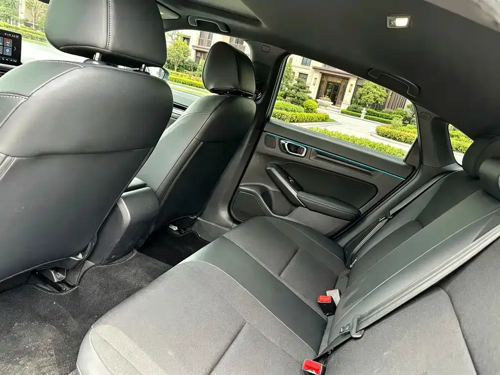 Honda Civic — фото 3