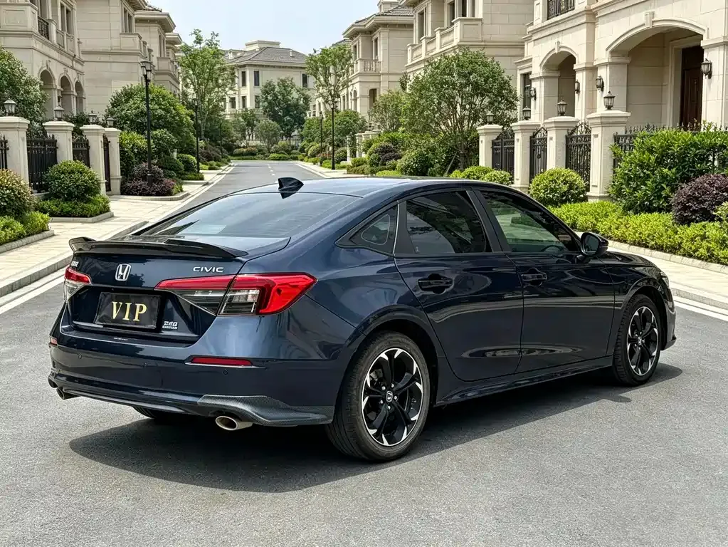 Honda Civic — фото 5
