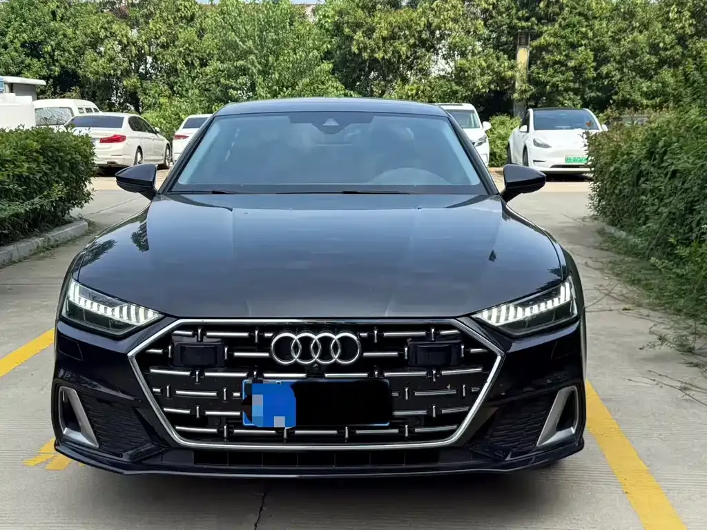 Audi A7L — фото 4