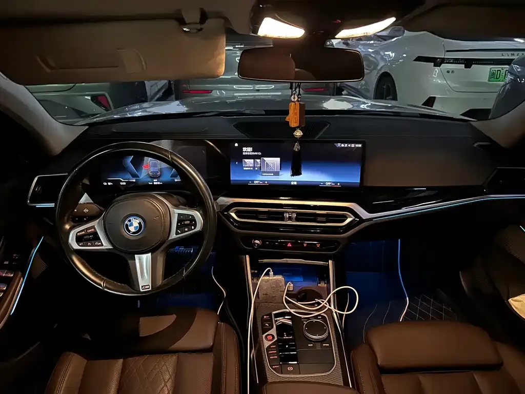BMW i3 2023 из CN, фото 2
