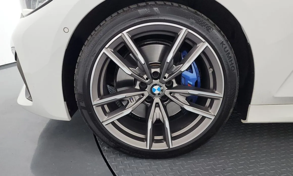 BMW 3-Series 2022 из KR, фото 6