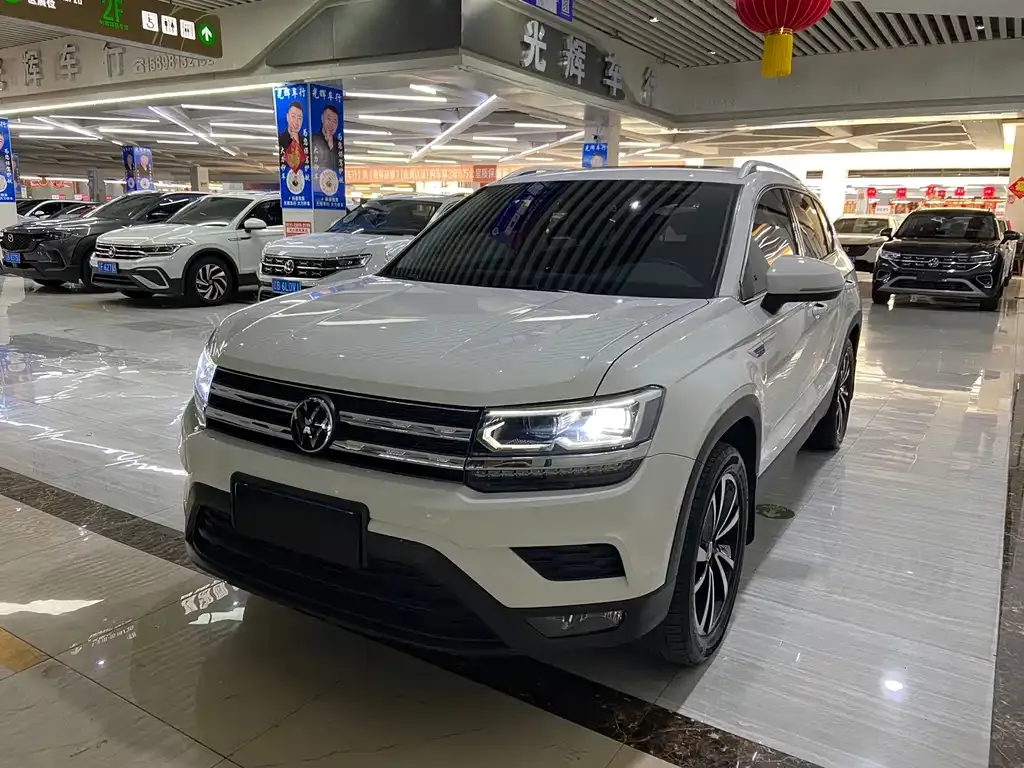 Volkswagen Tharu — фото 1