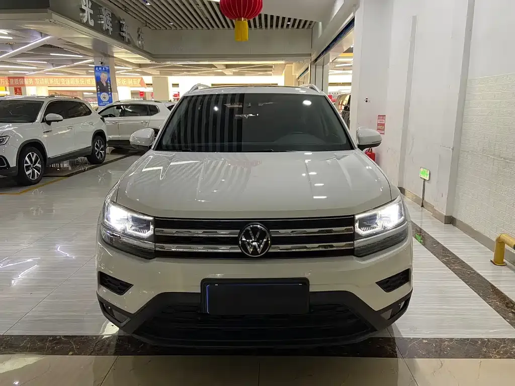 Volkswagen Tharu — фото 10