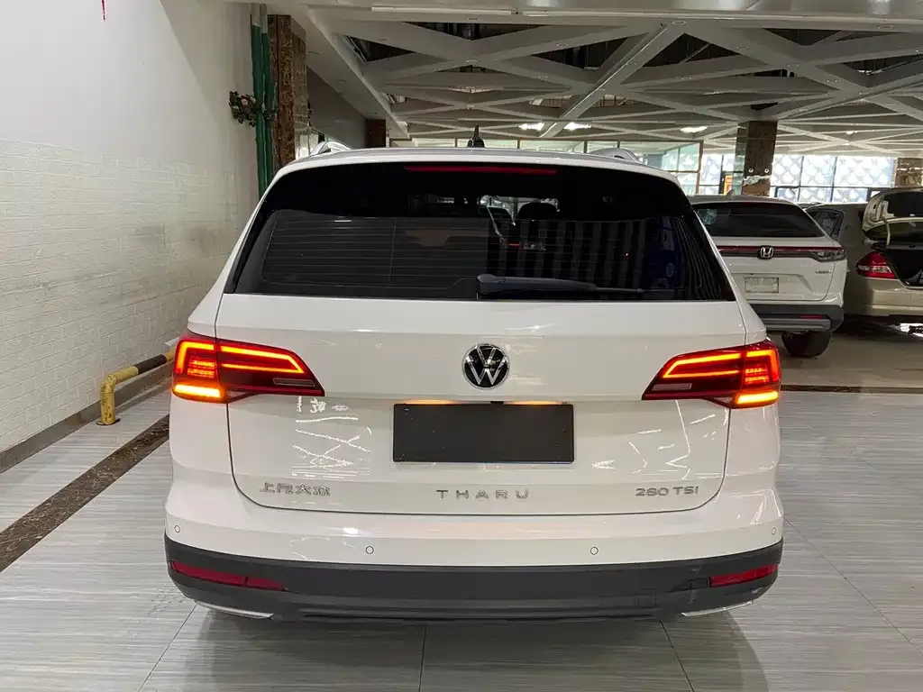 Volkswagen Tharu — фото 2