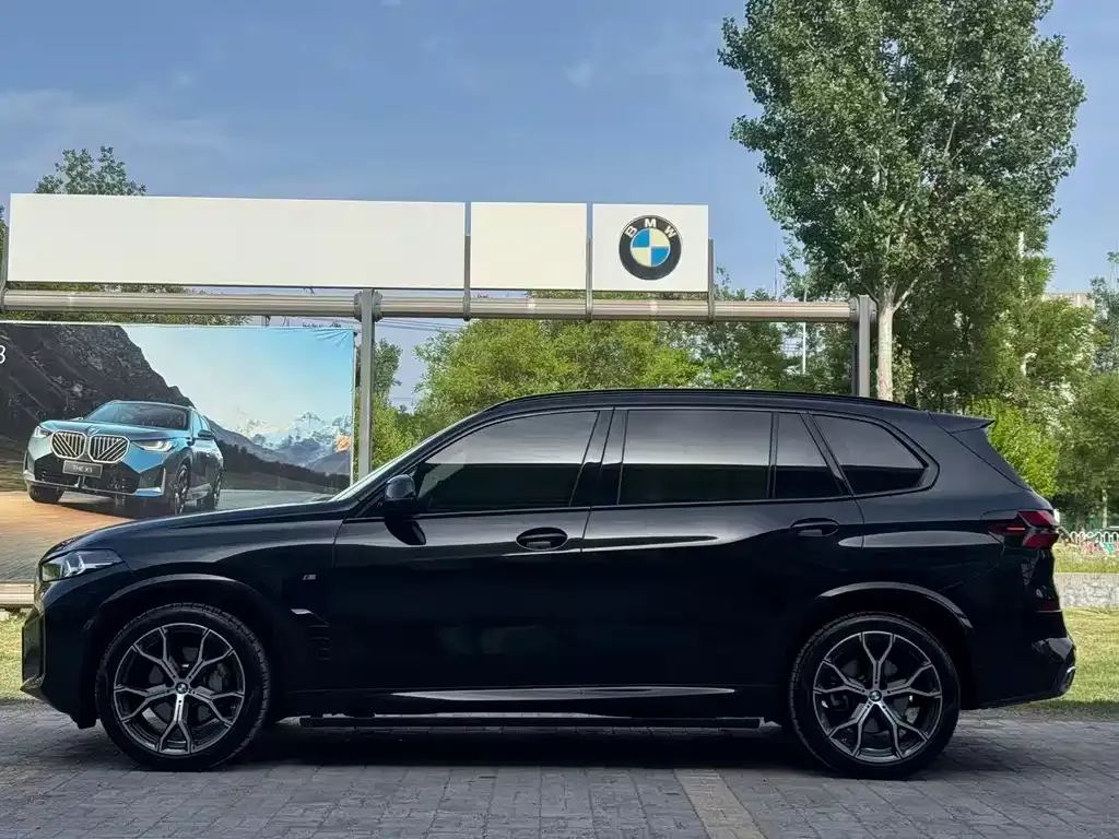 BMW X5 — фото 2