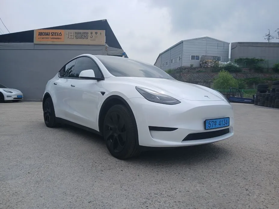 Tesla Model Y 2024 из KR, фото 7