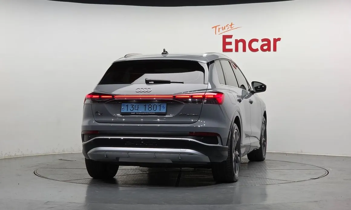 Audi Q4 e-tron 2022 из KR, фото 2