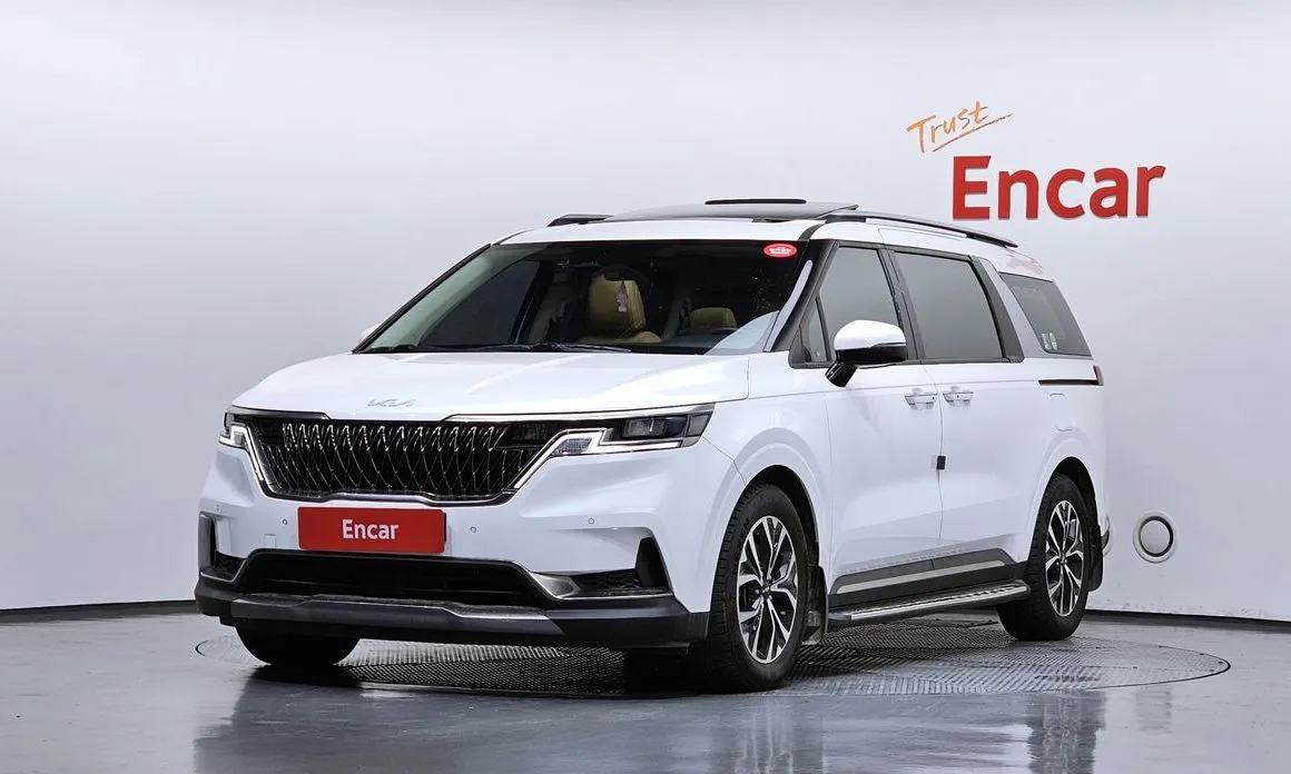 Kia Carnival 2023 из KR, фото 1
