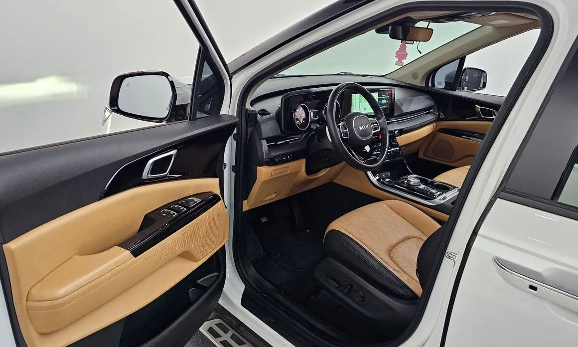 Kia Carnival 2023 из KR, фото 5