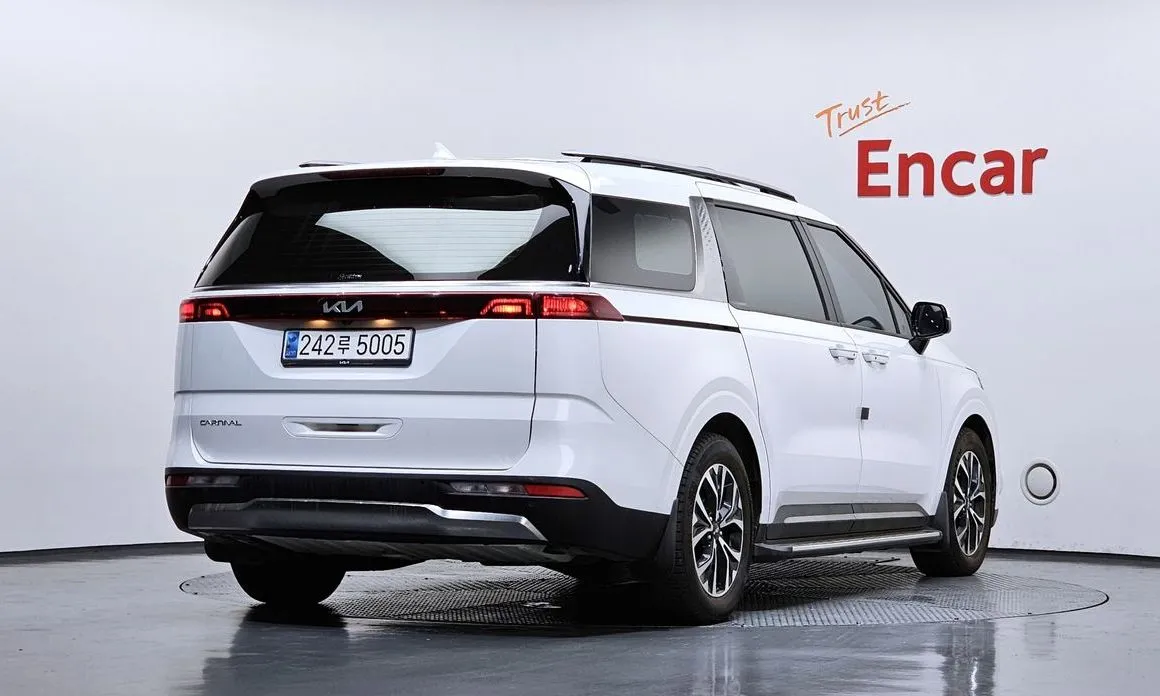 Kia Carnival 2023 из KR, фото 7