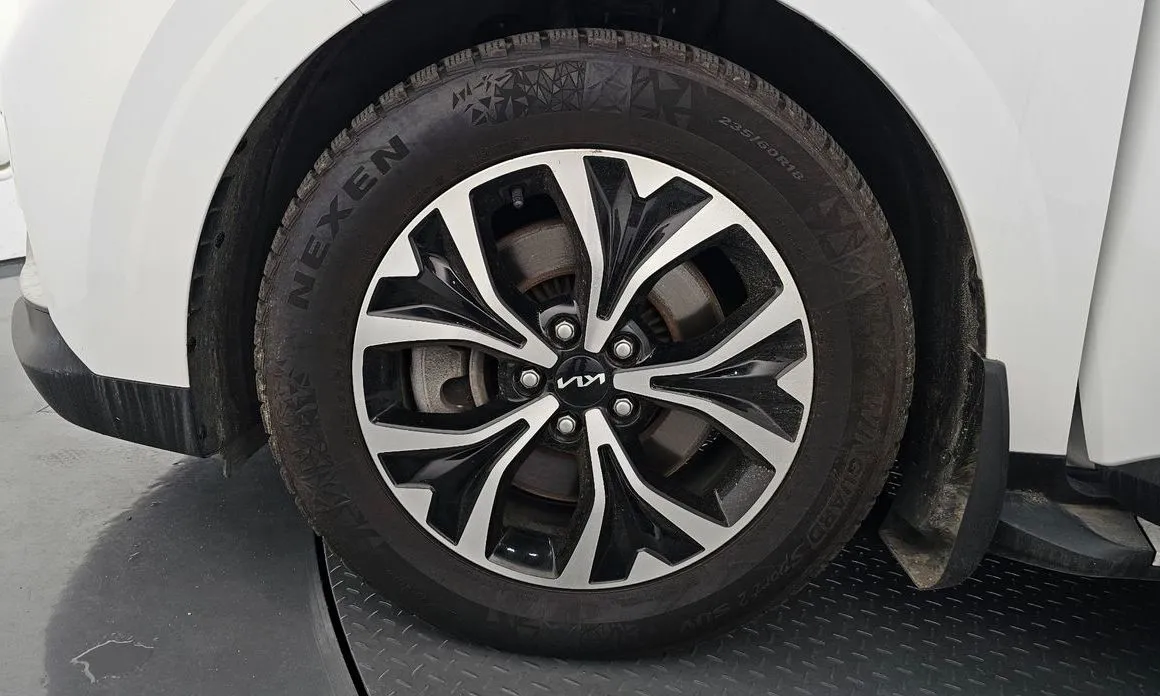 Kia Carnival 2023 из KR, фото 6
