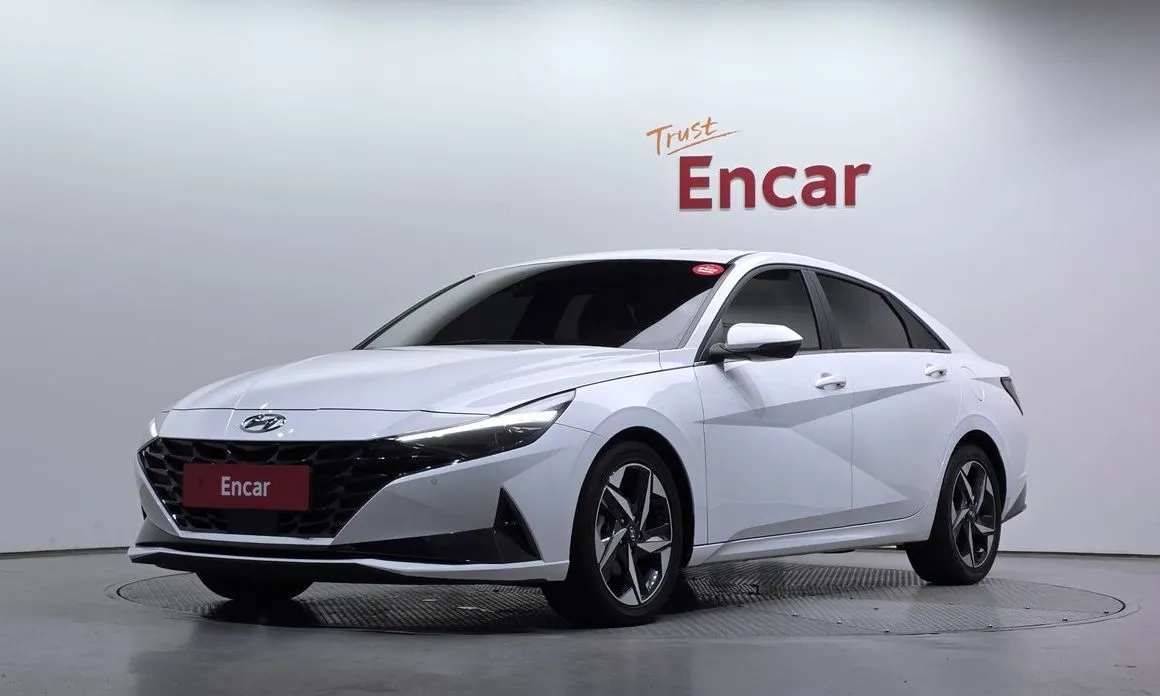 Hyundai AVANTE 2022 из KR, фото 1