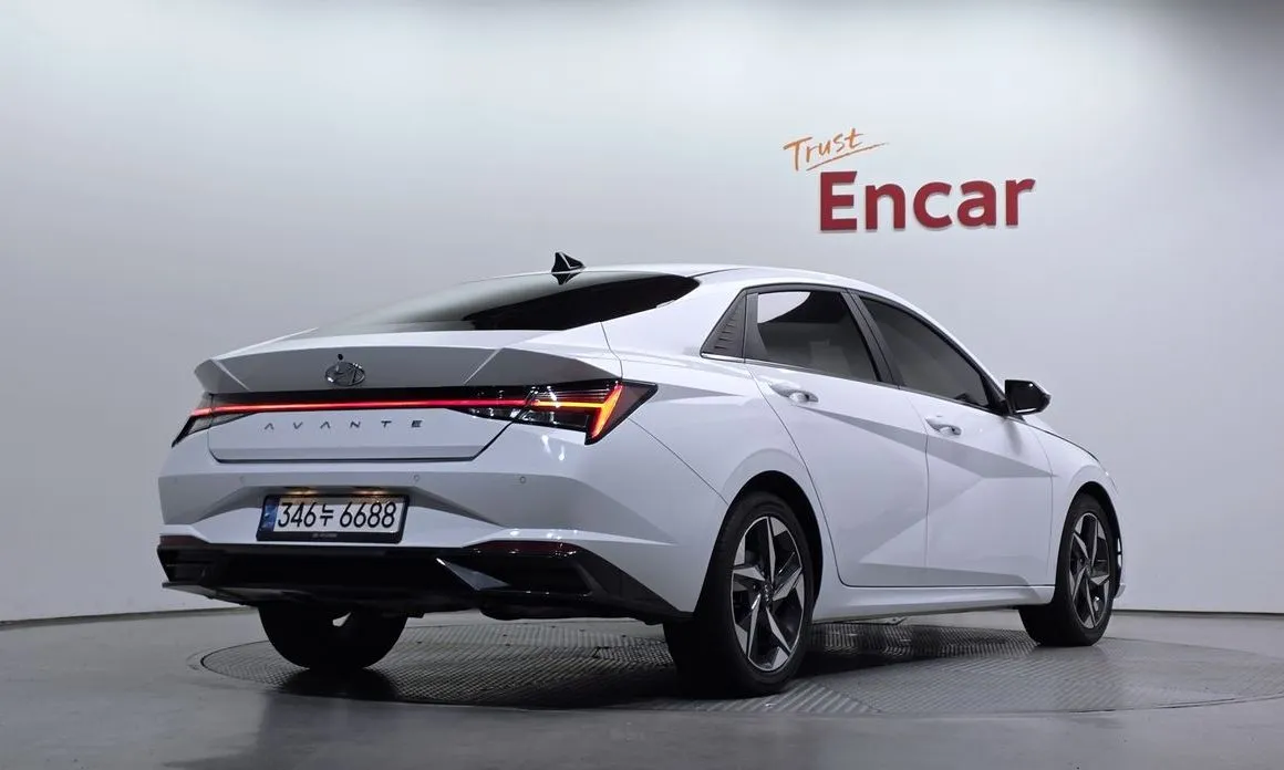 Hyundai AVANTE 2022 из KR, фото 3