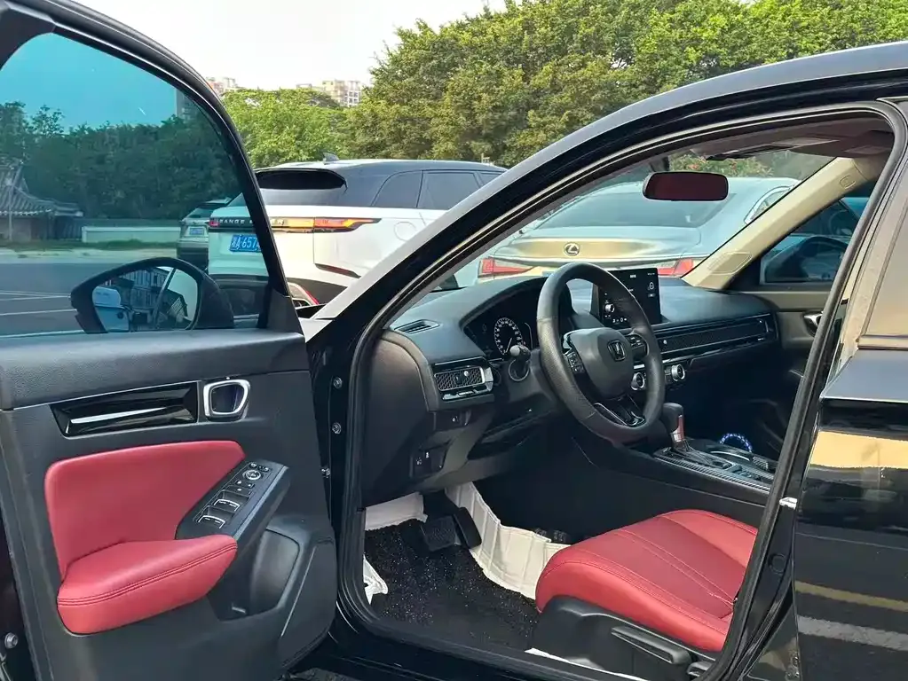 Honda Civic — фото 4