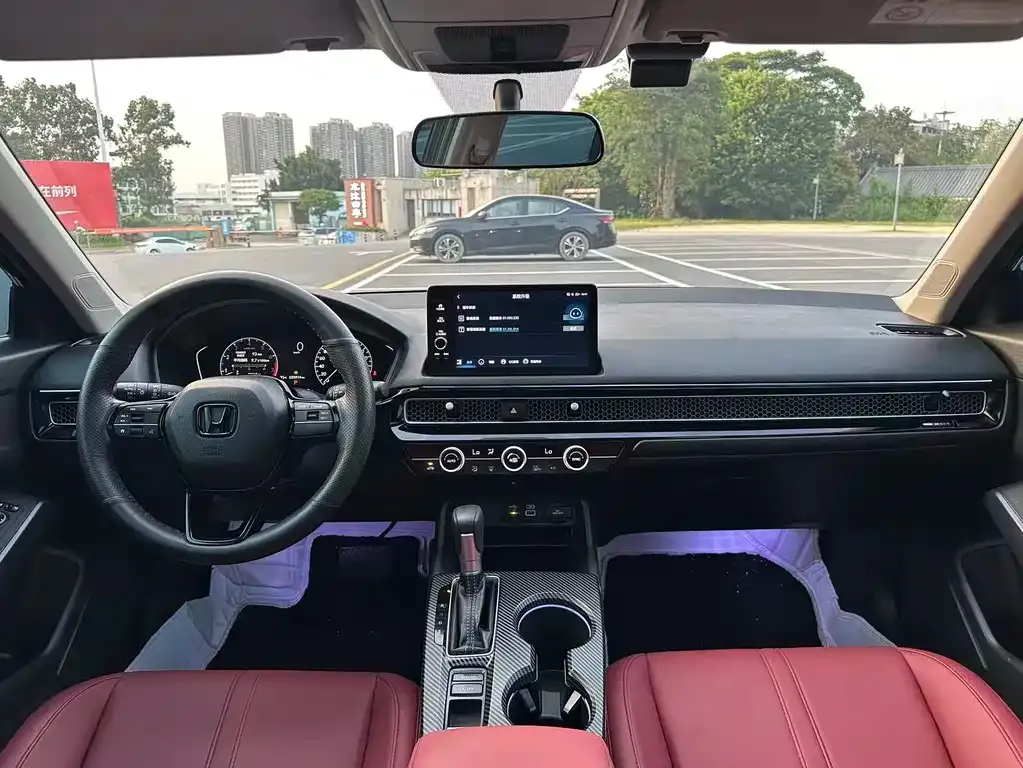 Honda Civic — фото 10