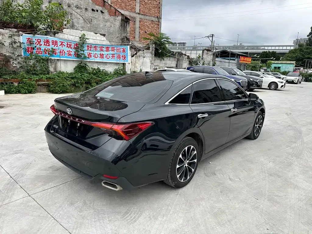 Toyota Avalon 2023 из CN, фото 10