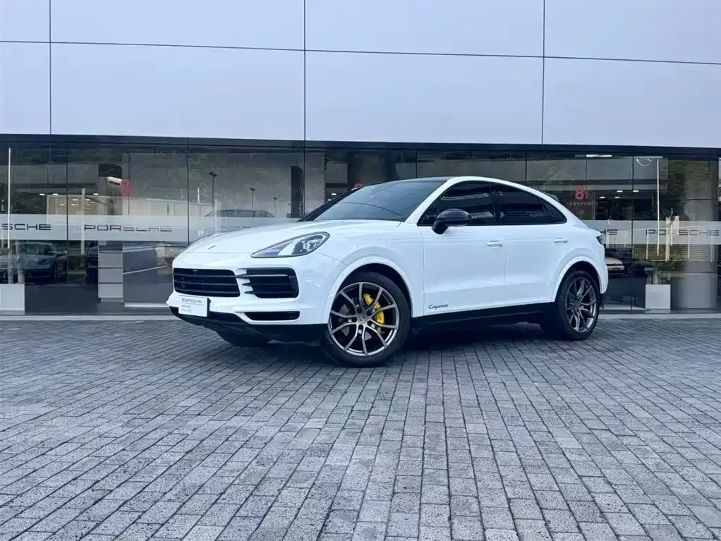 Porsche Cayenne — фото 8