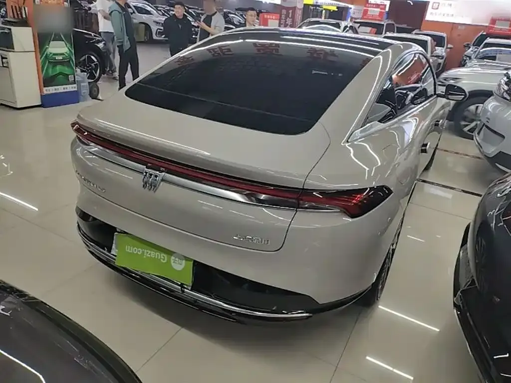 Buick Electra L7 2025 из CN, фото 9