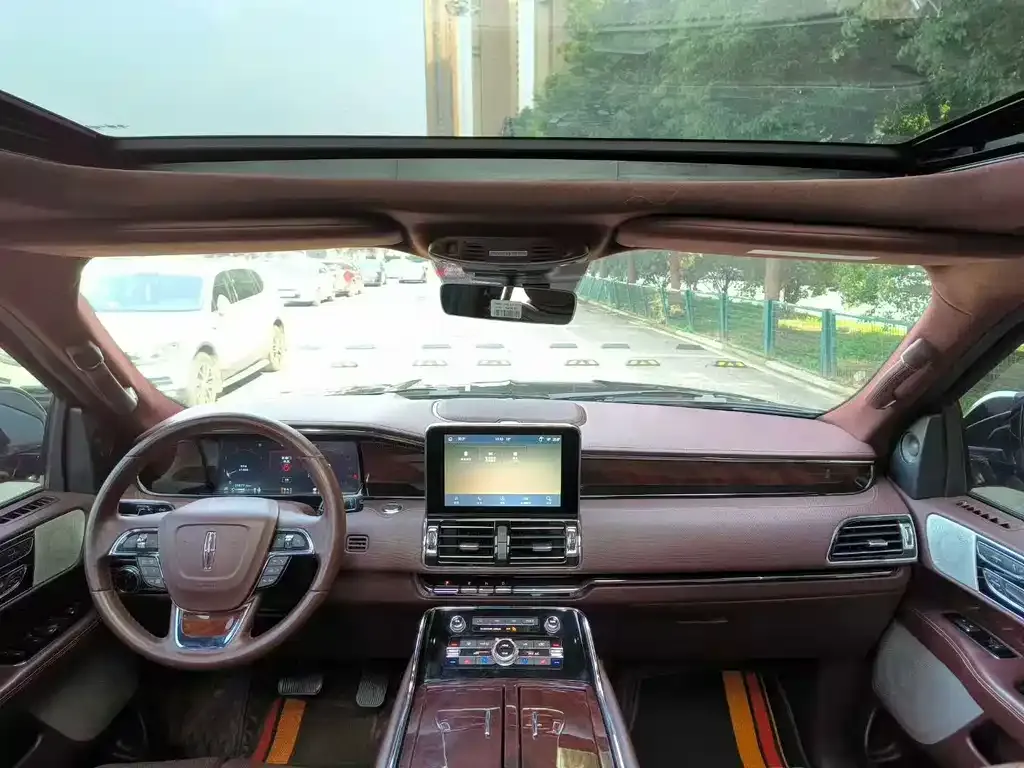 Lincoln Navigator 2021 из CN, фото 4