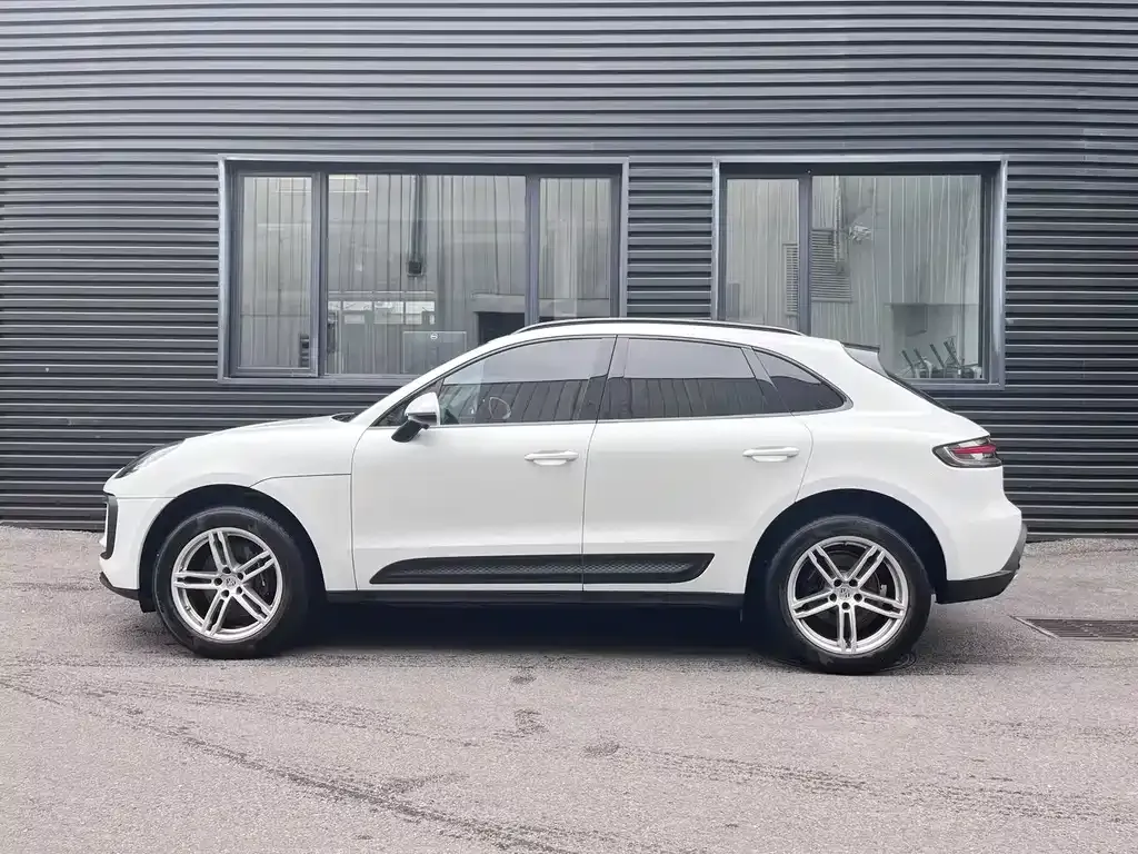 Porsche Macan — фото 5
