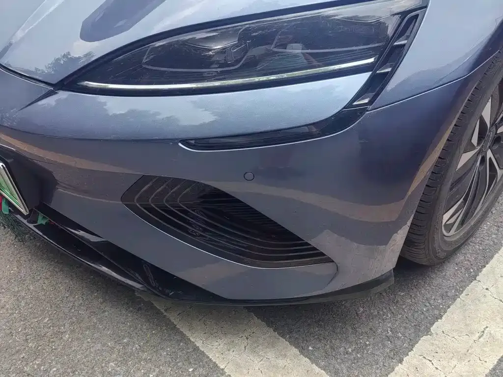 BYD Seal — фото 2