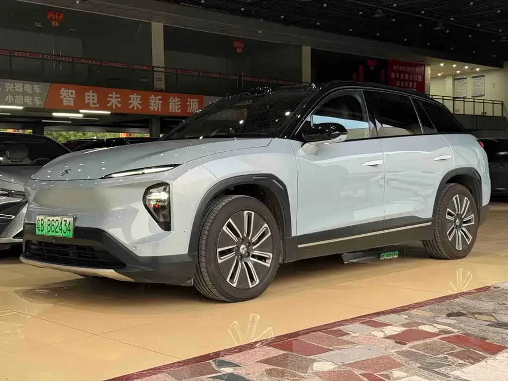 NIO ES7