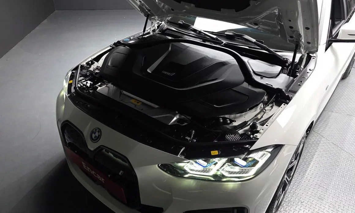BMW i4 2024 из KR, фото 6