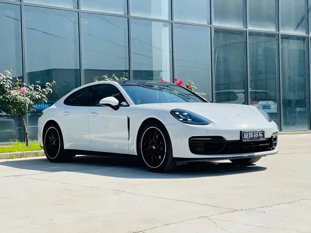 Porsche Panamera — фото 2