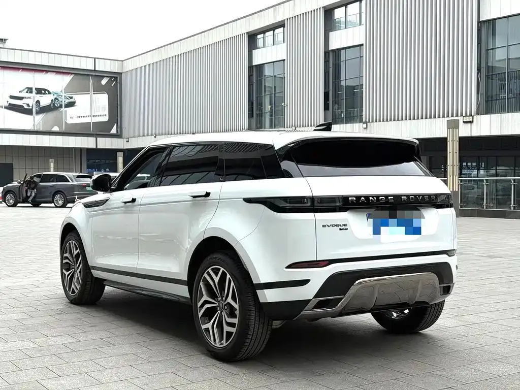 Land Rover Evoque — фото 5