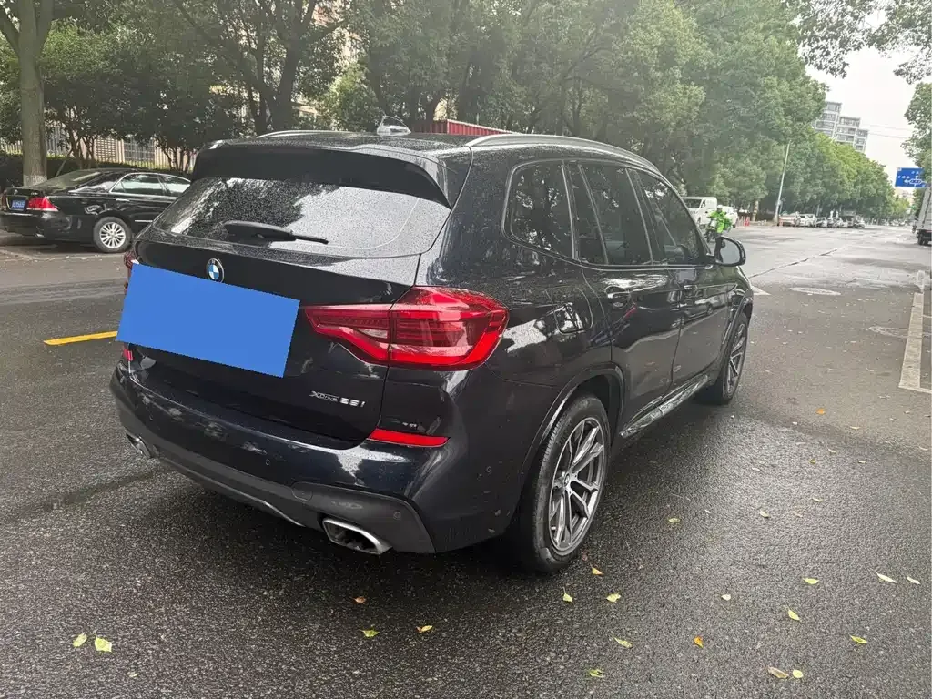 BMW X3 — фото 10