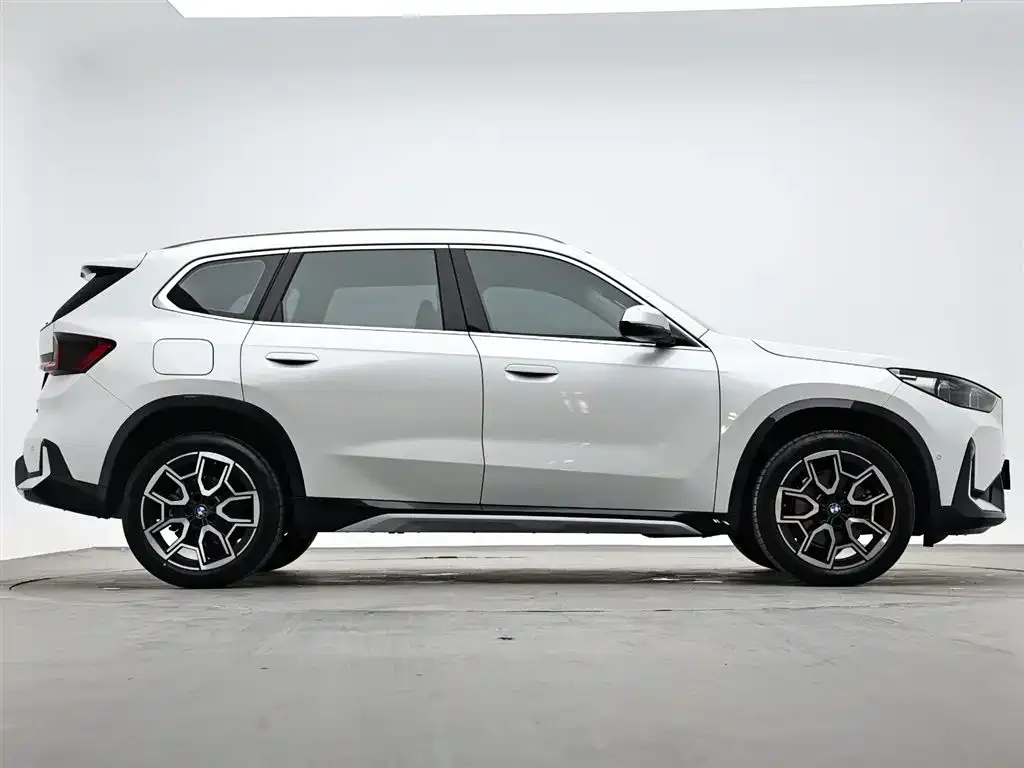 BMW X1 — фото 3