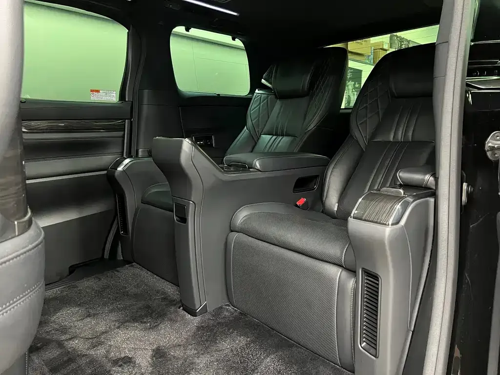 Lexus LM 2021 из CN, фото 3