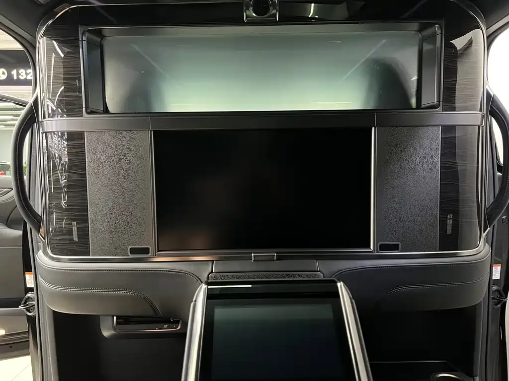 Lexus LM 2021 из CN, фото 6
